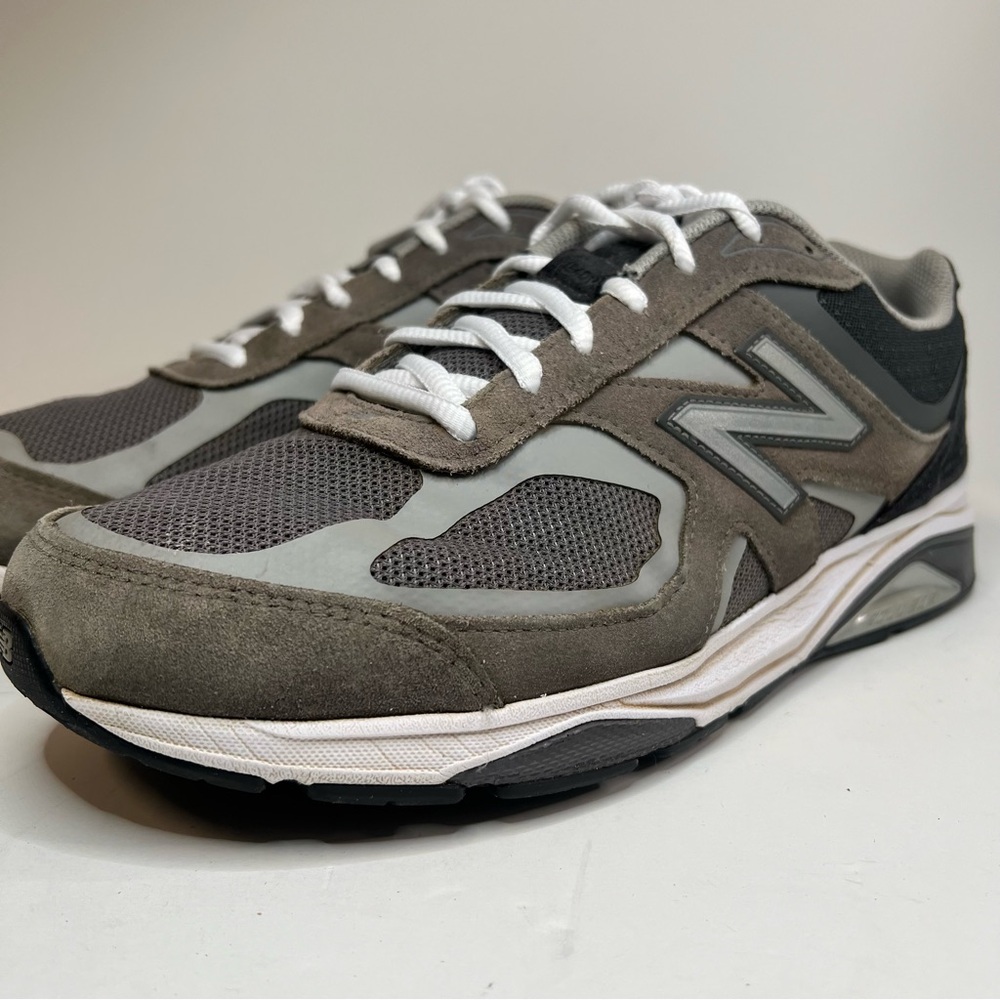 New Balance Shoes Lace Up Running Sneakers - Picture 10 of 14